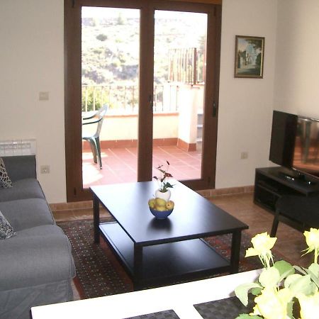 Apartments Altos Del Castillo เบเลซ เด เบเนาดาญา ภายนอก รูปภาพ