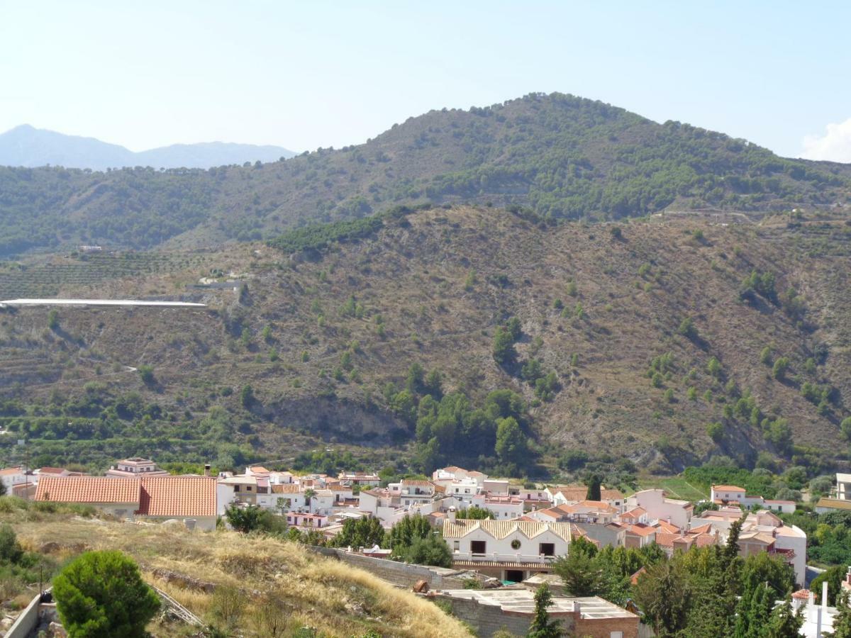 Apartments Altos Del Castillo เบเลซ เด เบเนาดาญา ภายนอก รูปภาพ